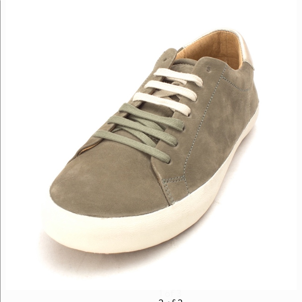 Bussola Claire NEW size 37